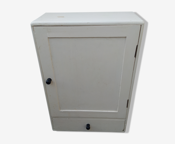 Armoire à pharmacie en bois