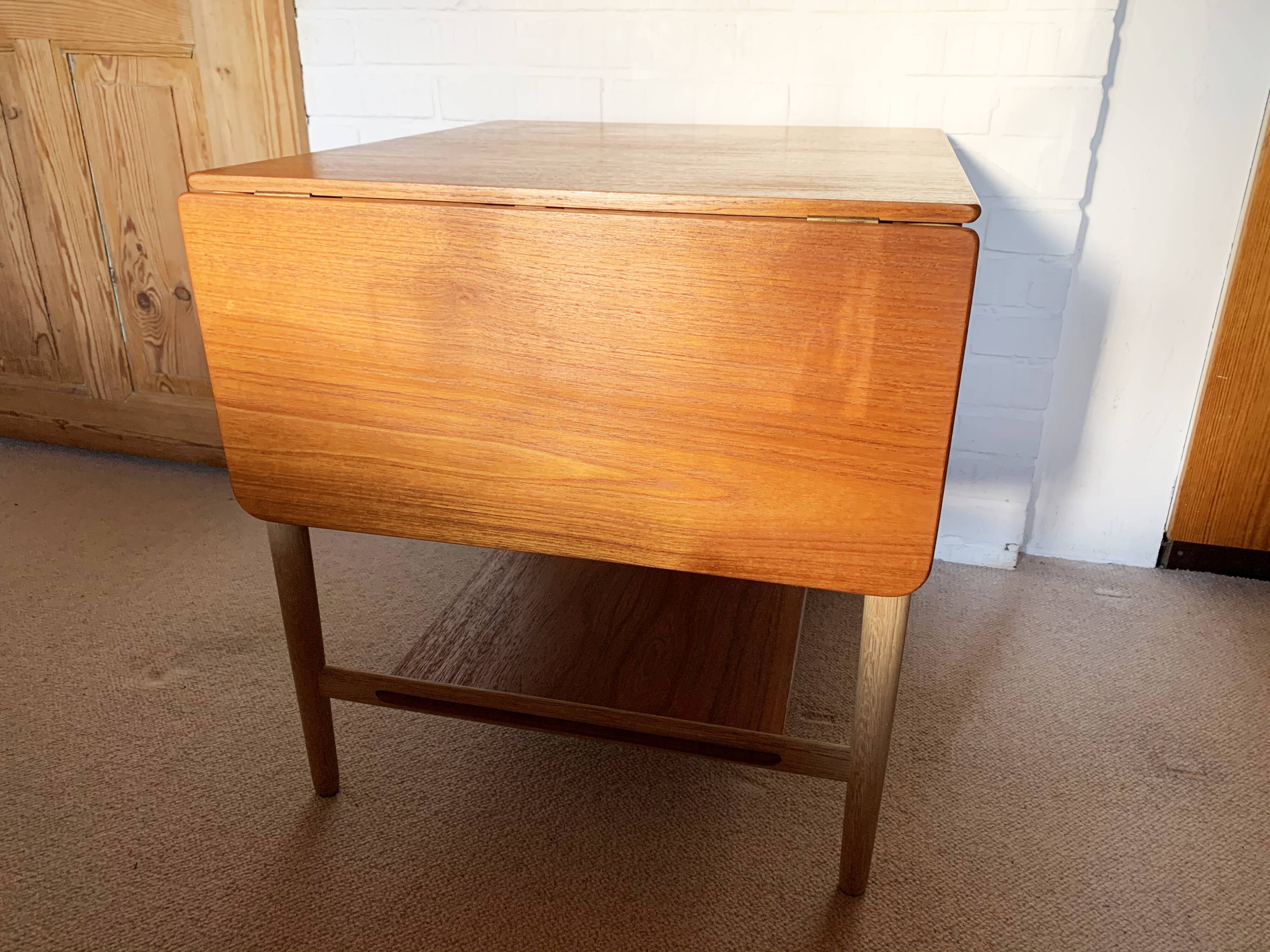 Danish design sewing table Hans Wegner edition Andréas Tuck 1950