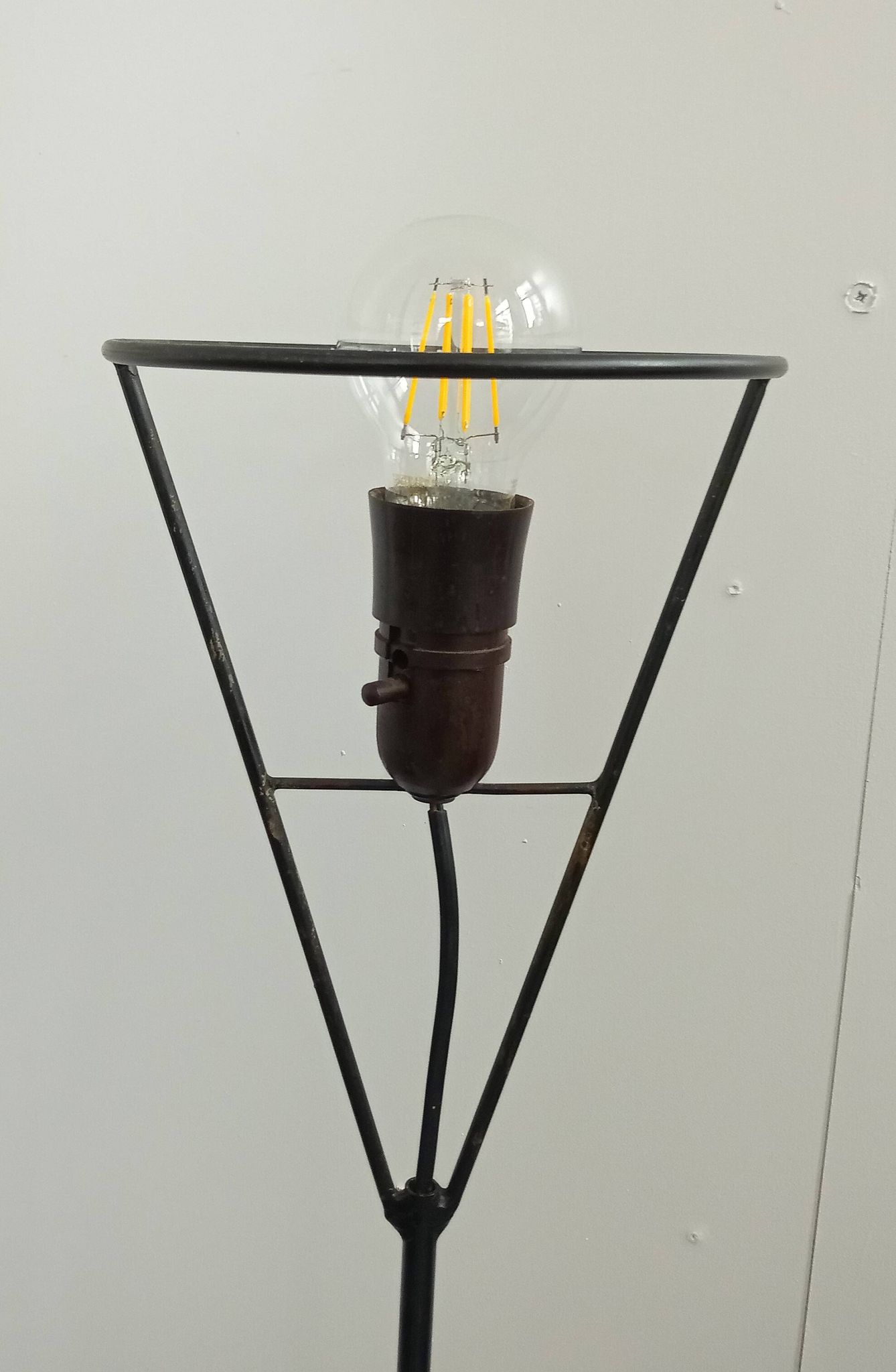 Premier lampadaire Vice Versa de Carl Auböck, Autriche, années 50
