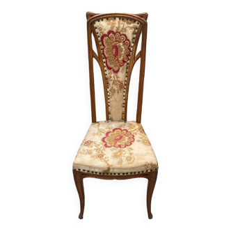 Atypical vintage cat chair