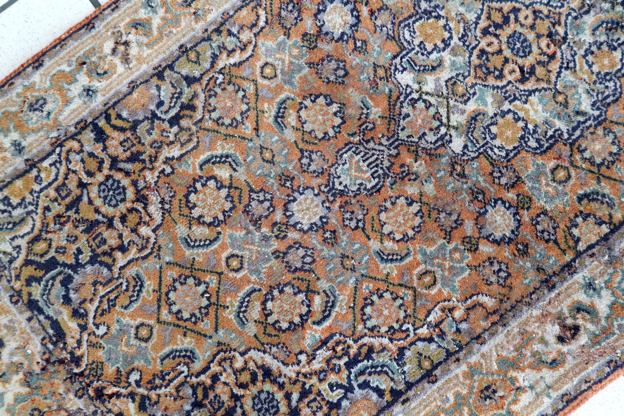 Vintage indian carpet tabriiz handmade 60cm x 177cm 1970s