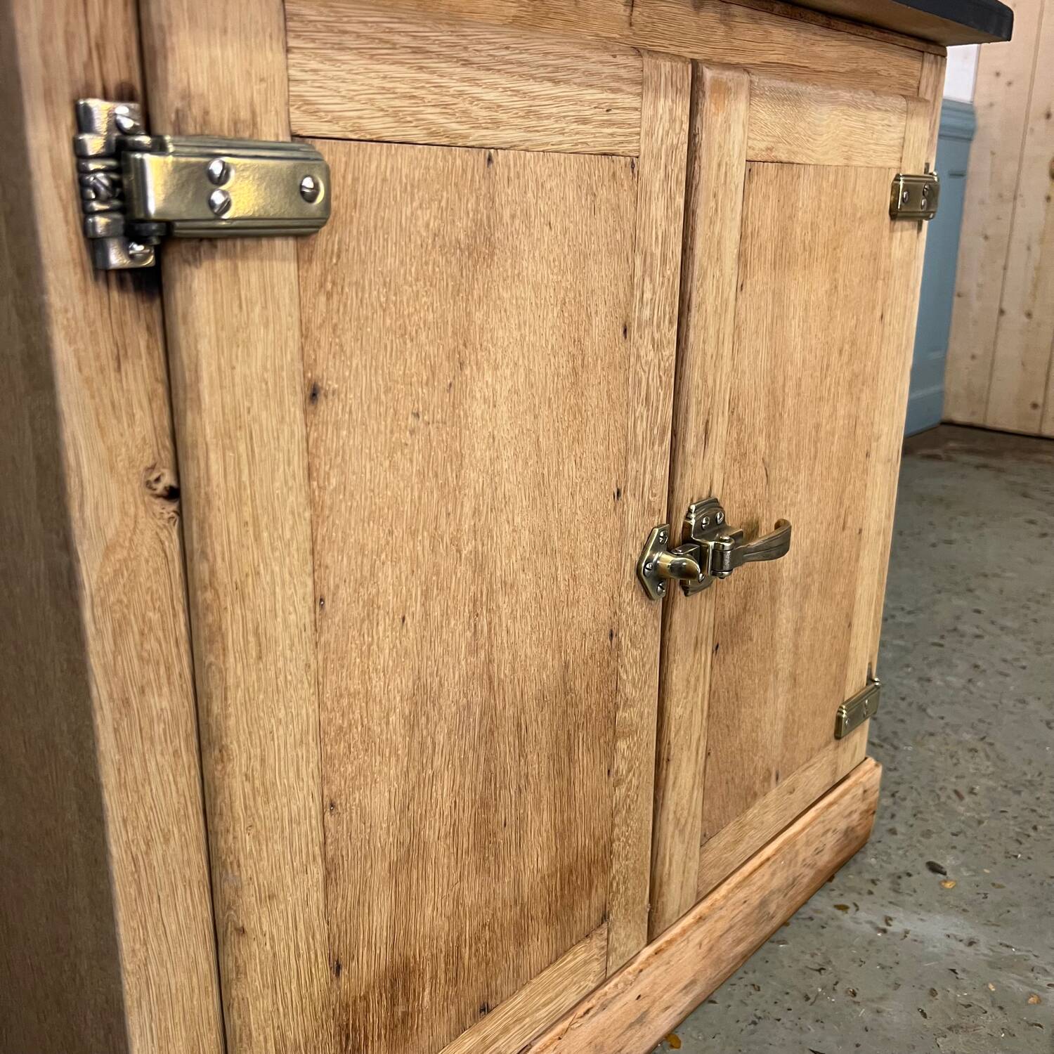 Parisian bistro buffet