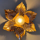 Vintgae wall light in gold metal