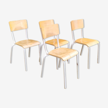 Série de 4 chaises d'écolier