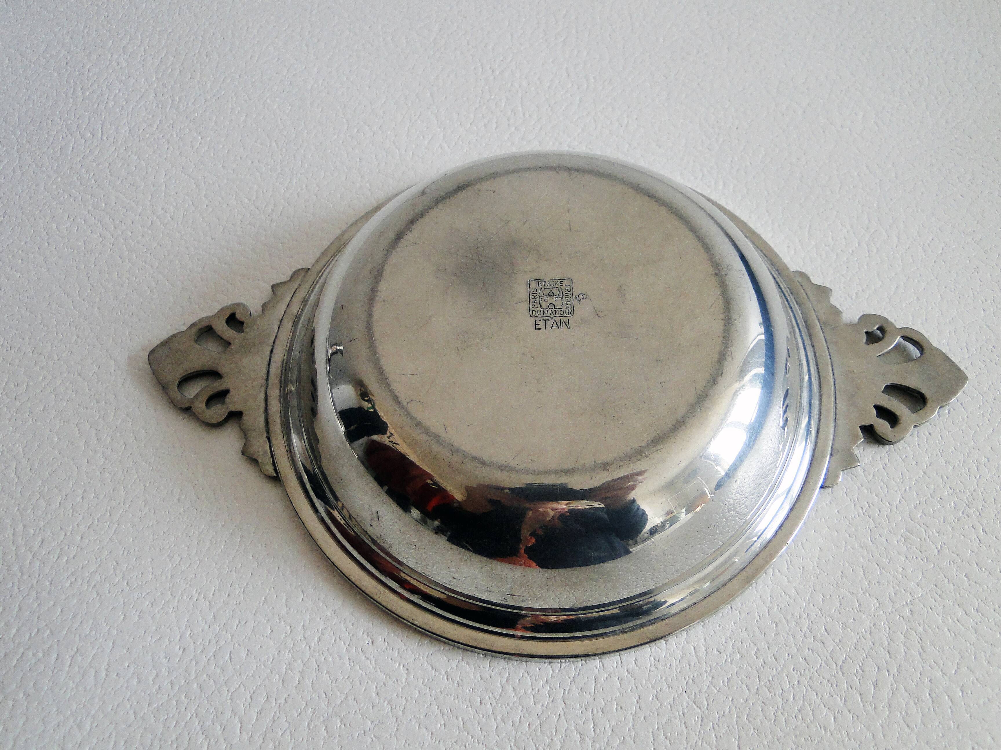 Old cup under bottle all tin les etains du manoir paris france