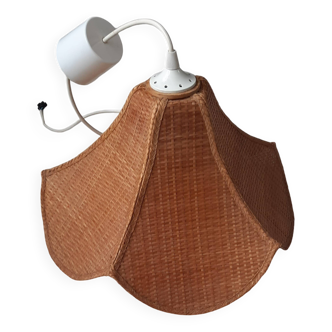 Wicker suspension
