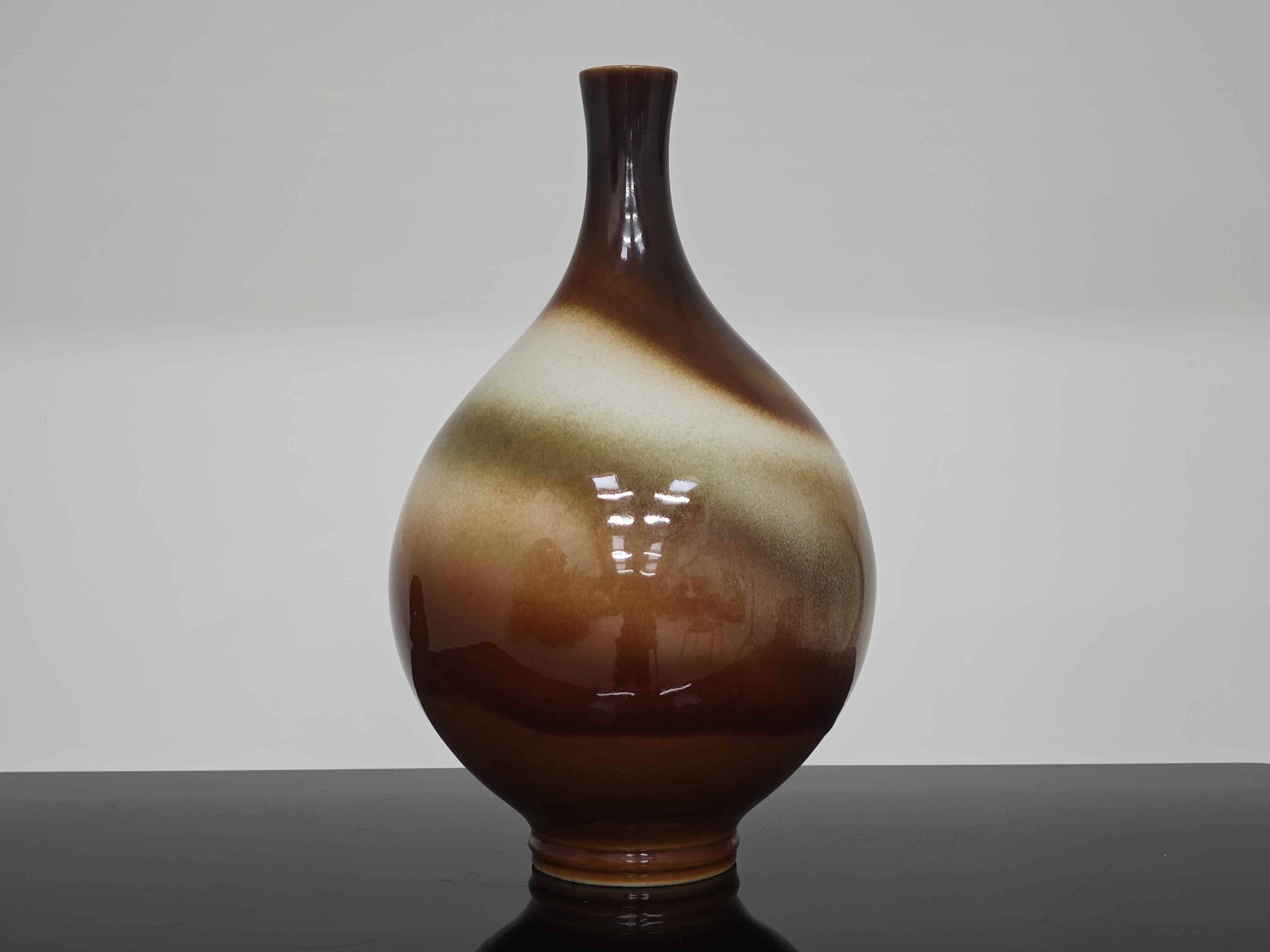 Large brown ceramic vase Ditmar Urbach 1970