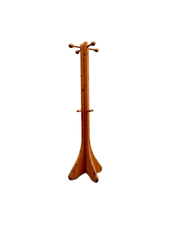 Porte-manteau debout en bois de pin massif de style brutaliste