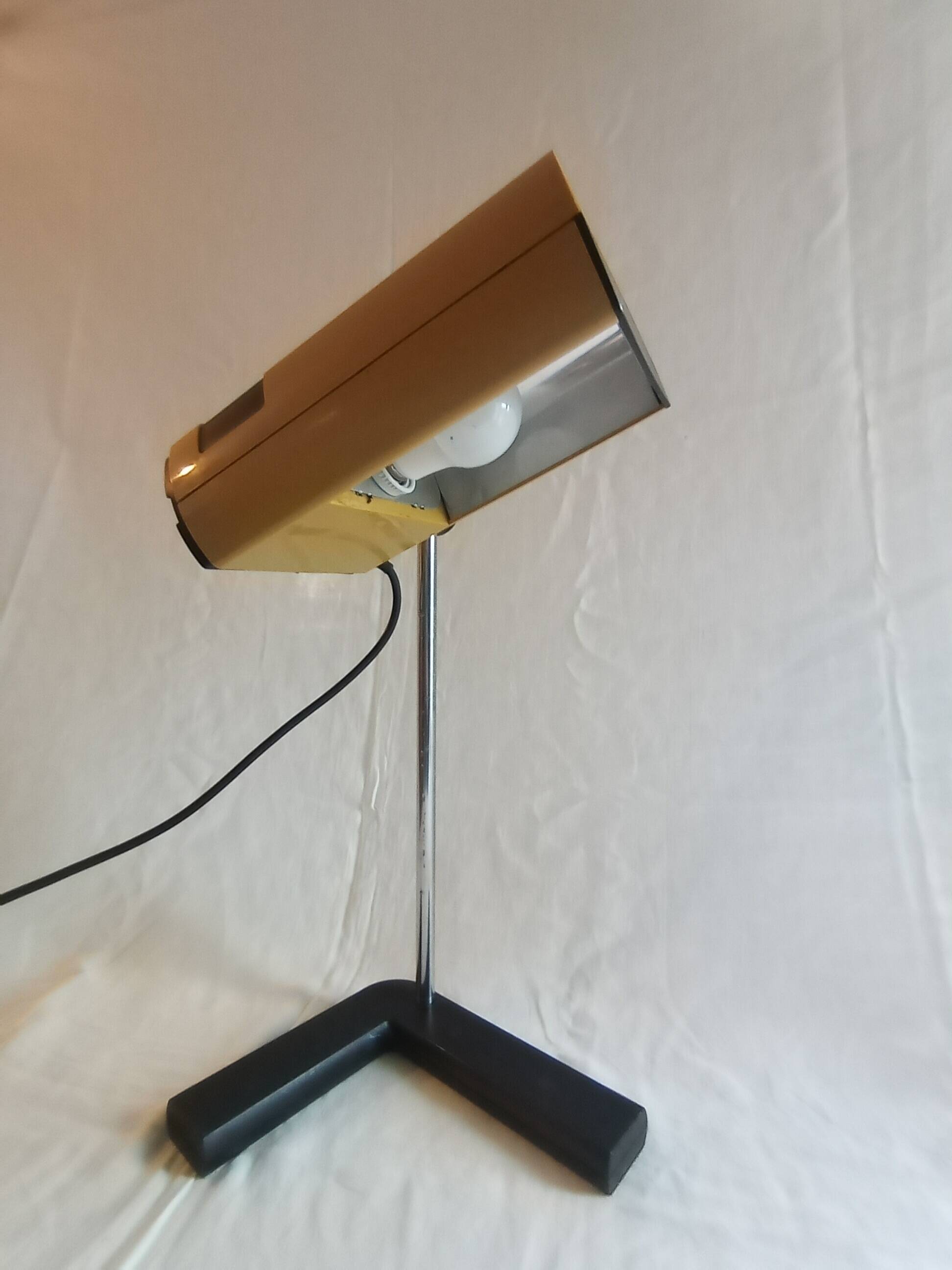 Desk lamp model Manade publisher "Samp Design" 1972-1978