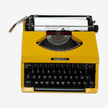 Machine à écrire vintage année 70/80