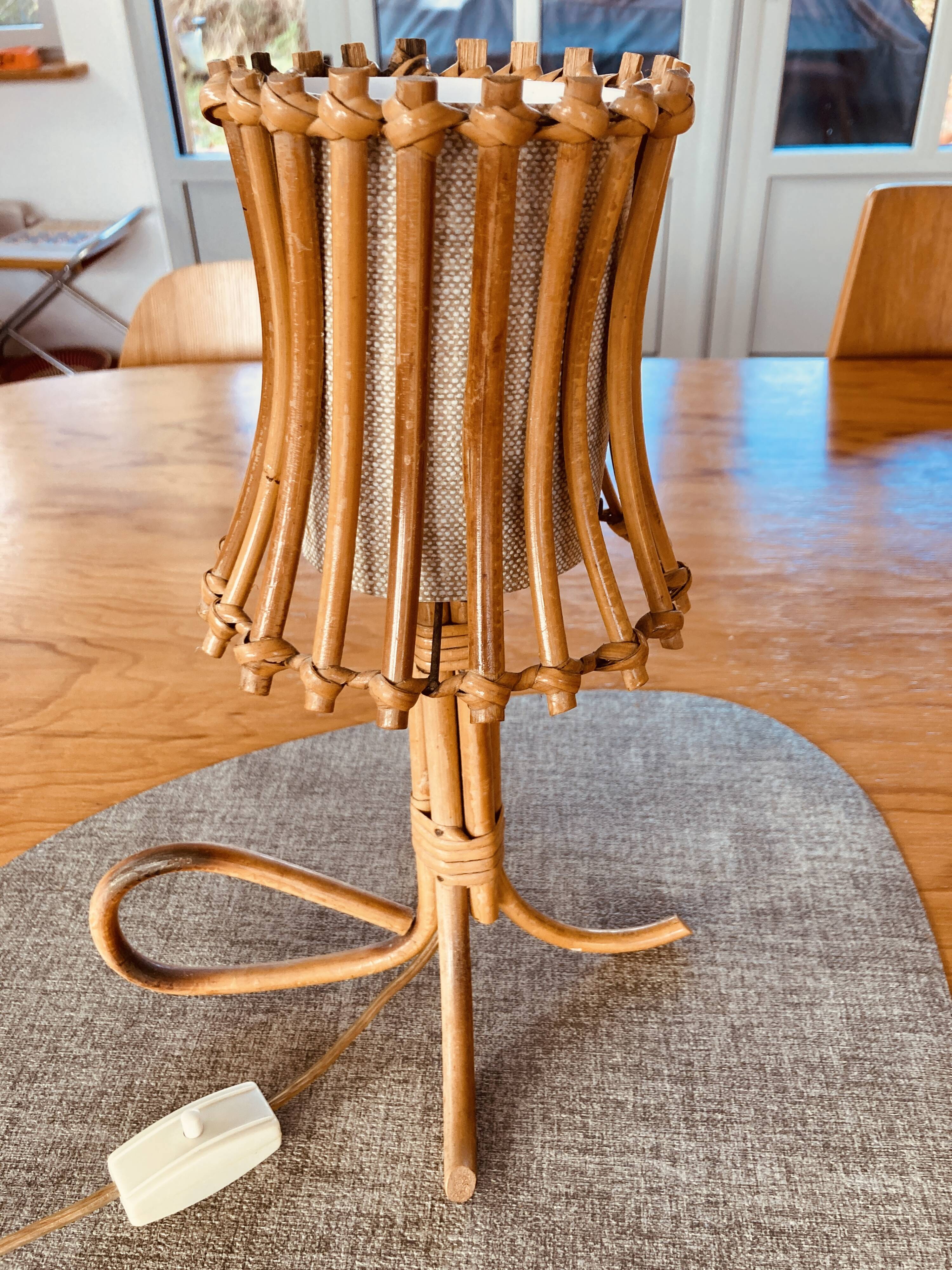 Small vintage rattan lamp