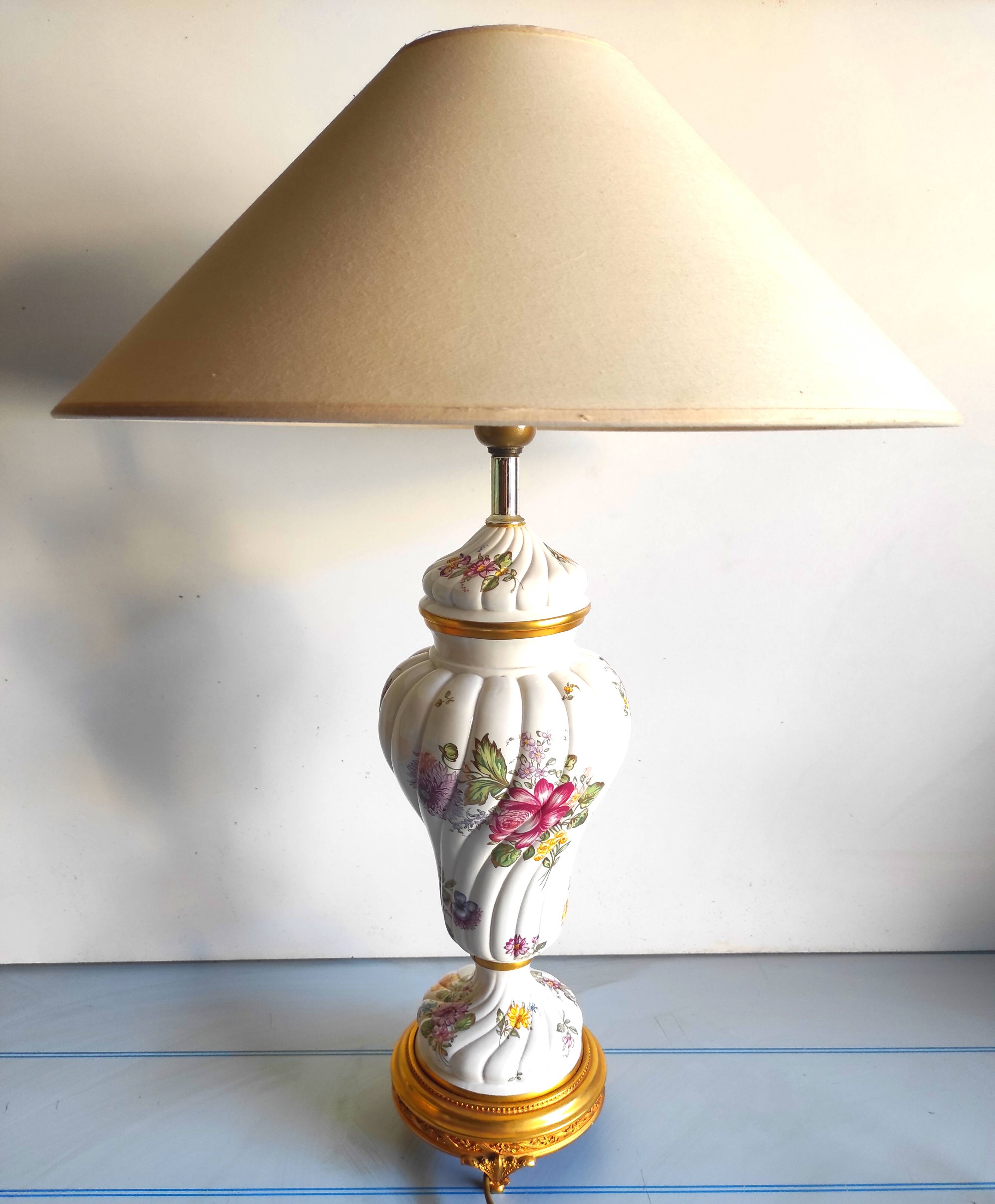English porcelain lamp
