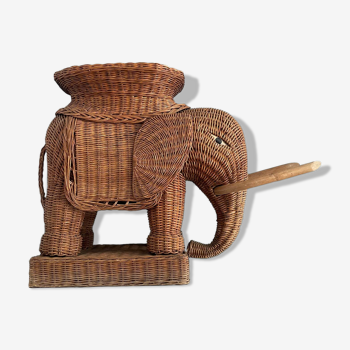 Side table, vintage rattan elephant end table