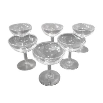 6 champagne glasses