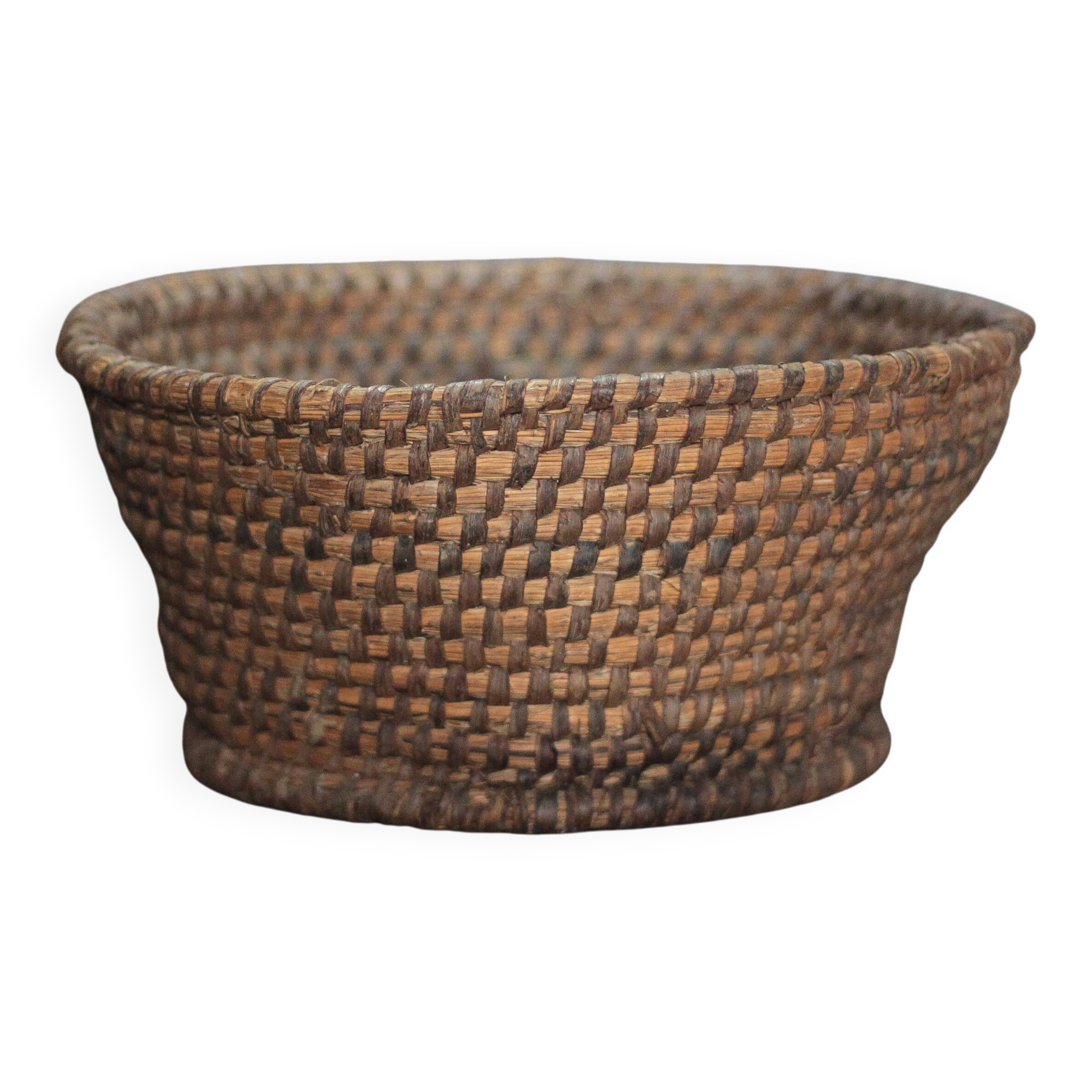 Old wicker basket, straw and bramble, woven basket, countryside, chal.
