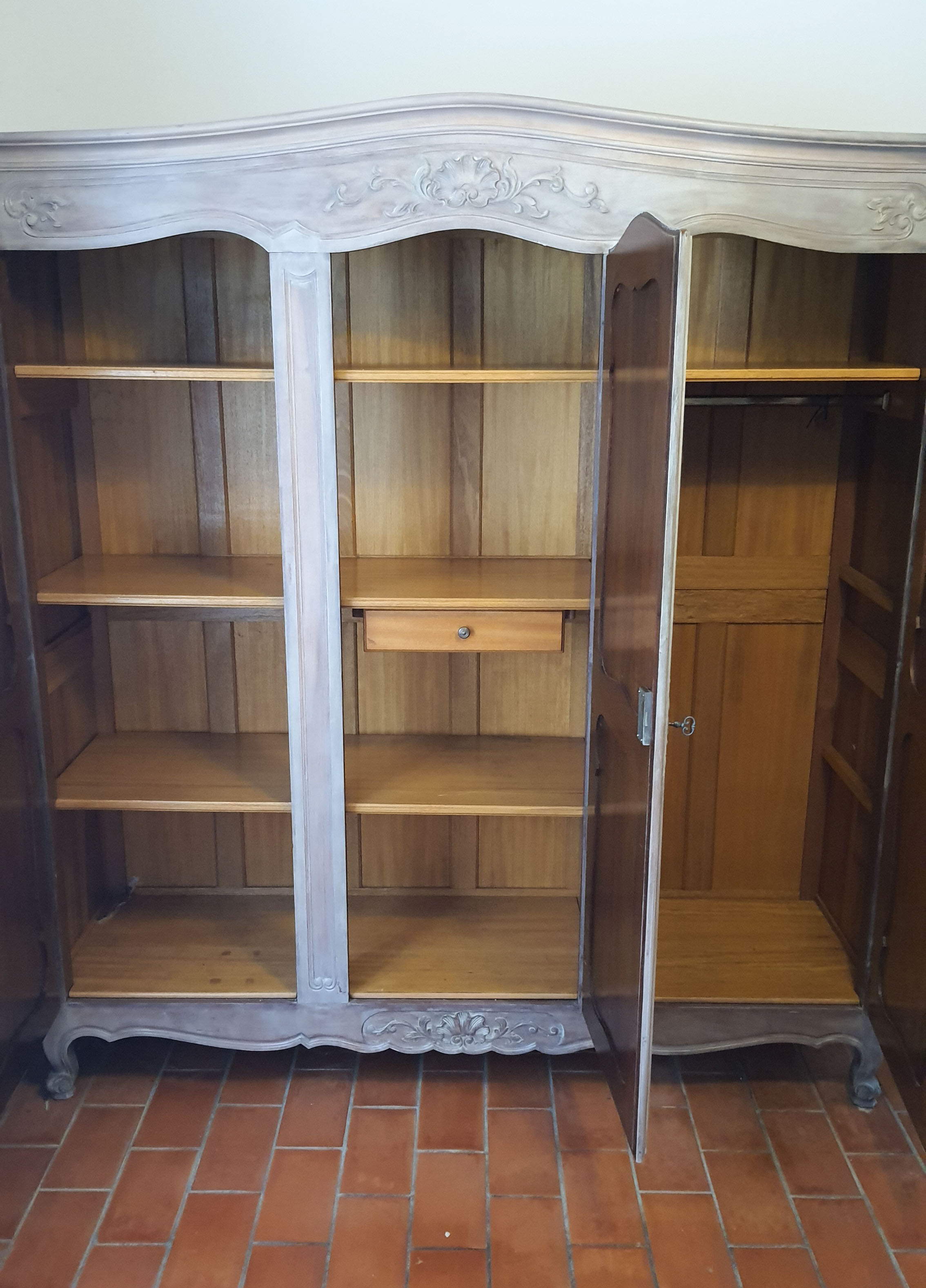 Louis XV wardrobe 3 doors wardrobe ceruse