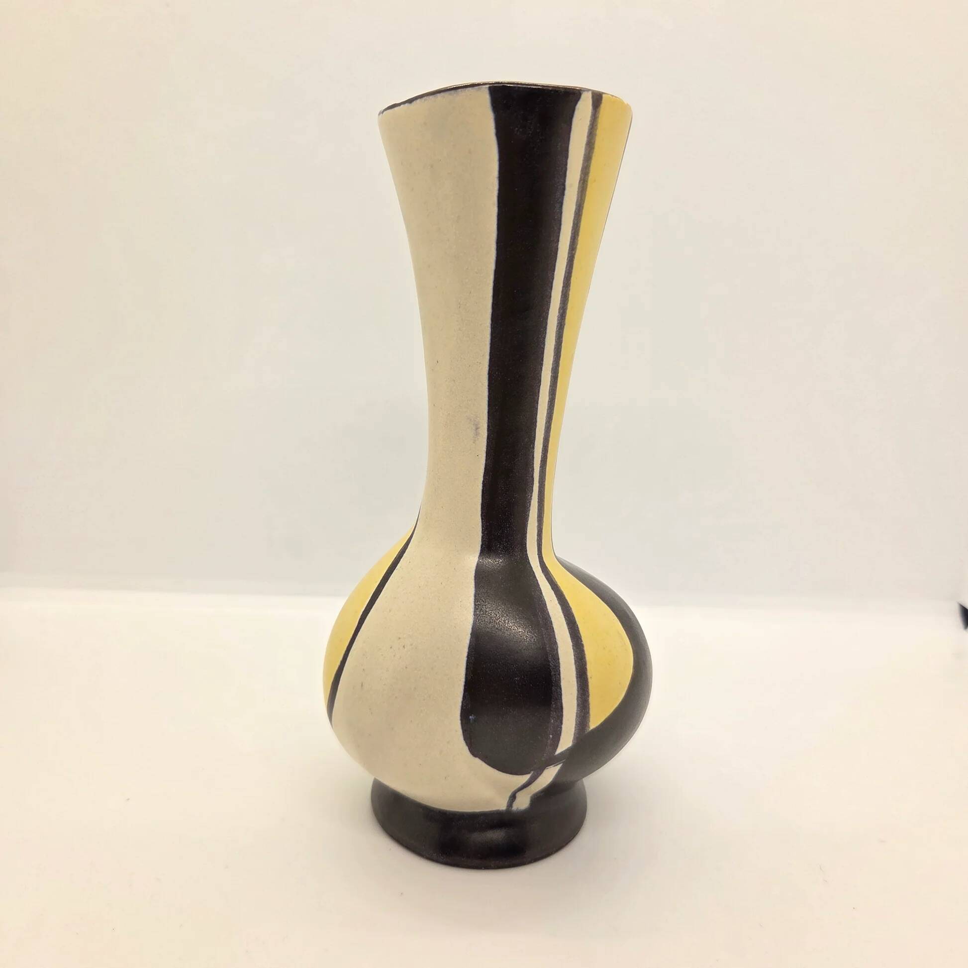 Trio of Bay Keramik vases with Florenz motif - 1957