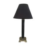 Lamp with brass foot