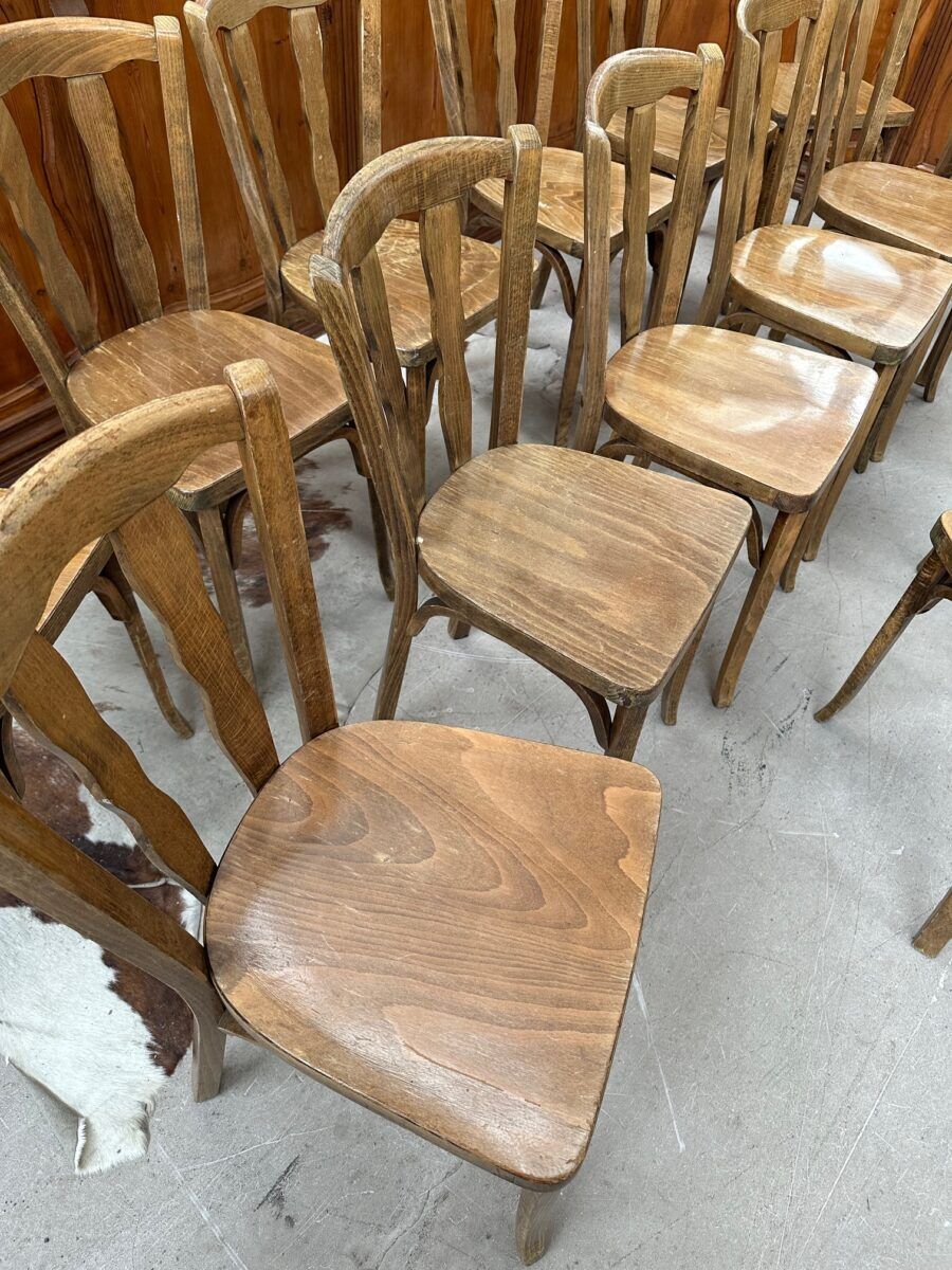 Set of 14 Baumann bistro chairs for "Henri Julien SA"
