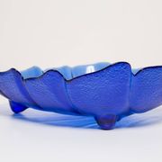Decorative deep blue glass leaf plate, Italy, 1960s.
