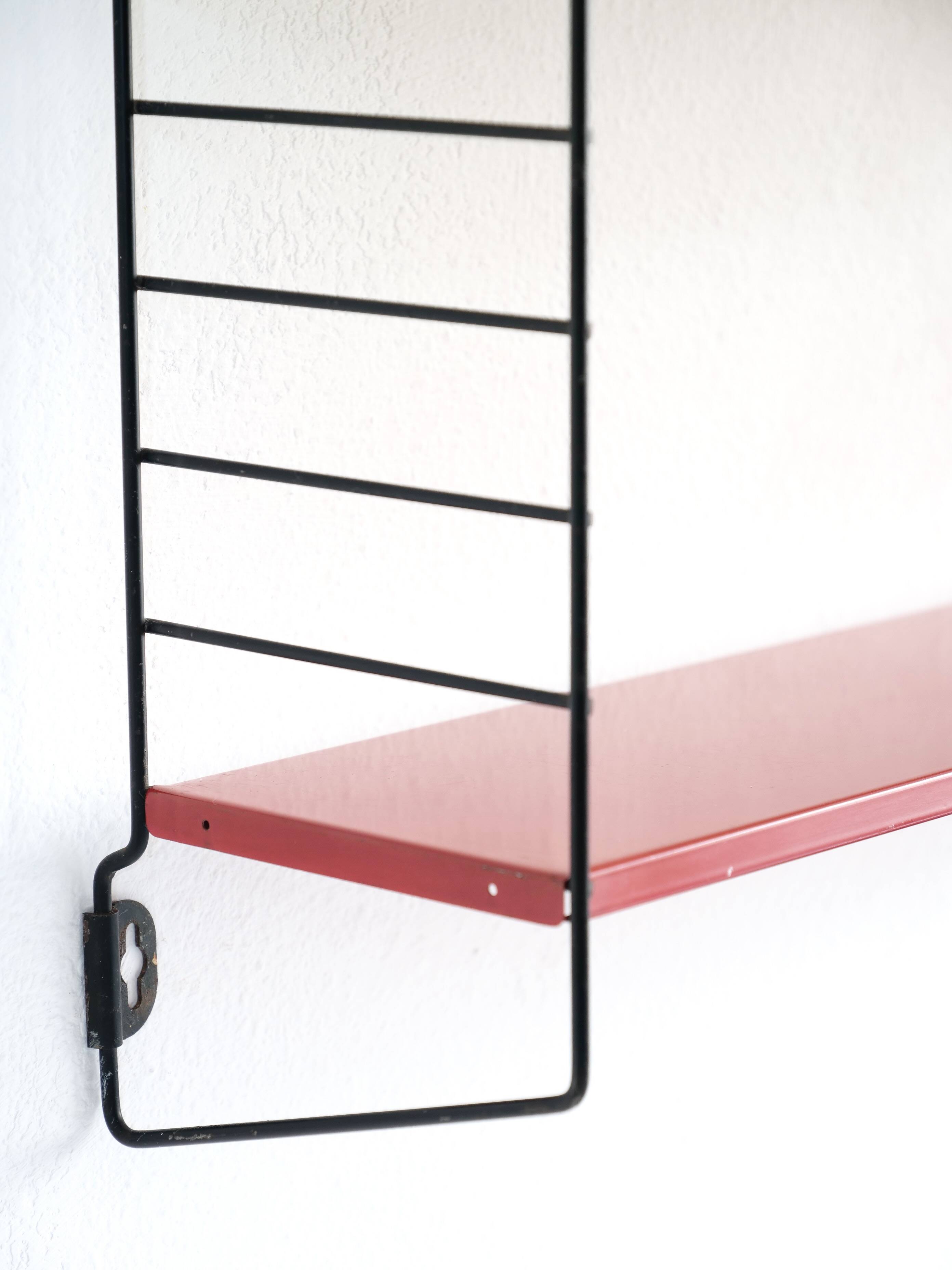 Tomado compact shelf