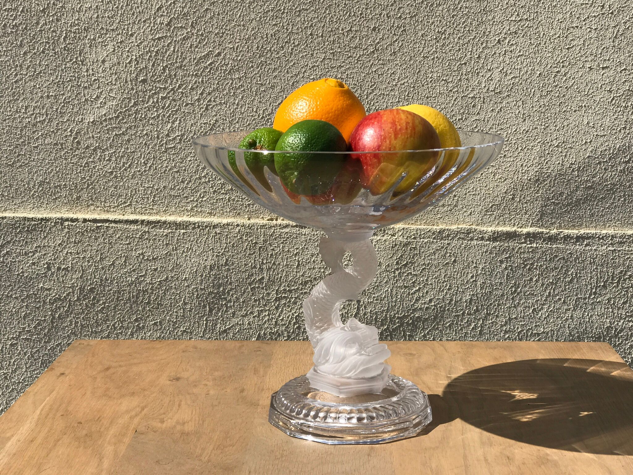 Dauphin fruit cup