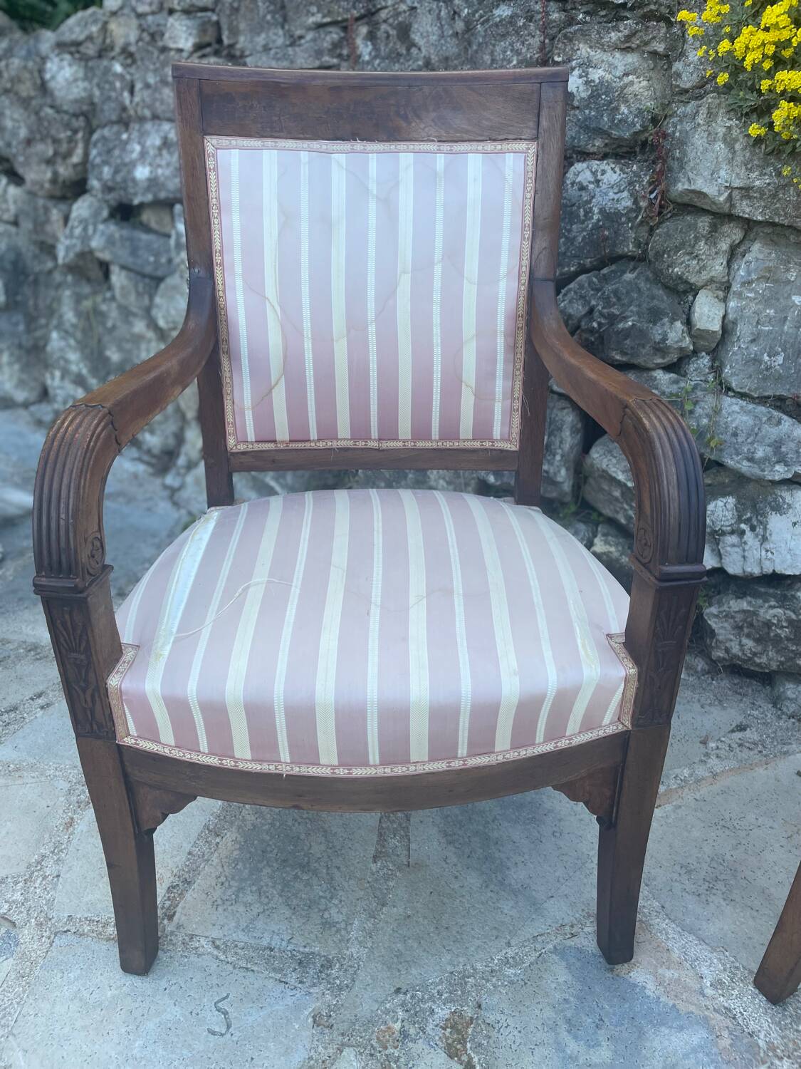 Pair of French mahogany armchairs from the Restoration period