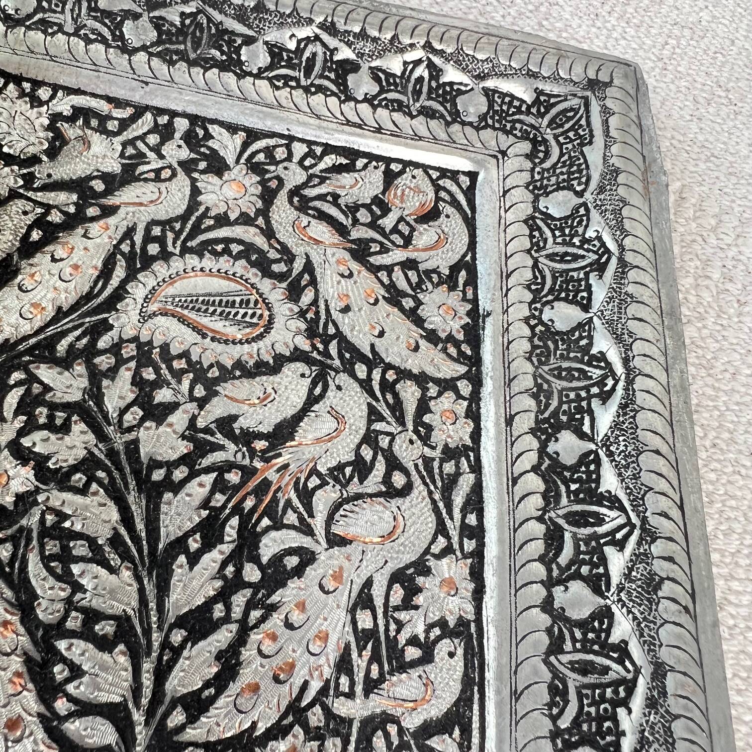 “Birds” embossed metal pocket tray