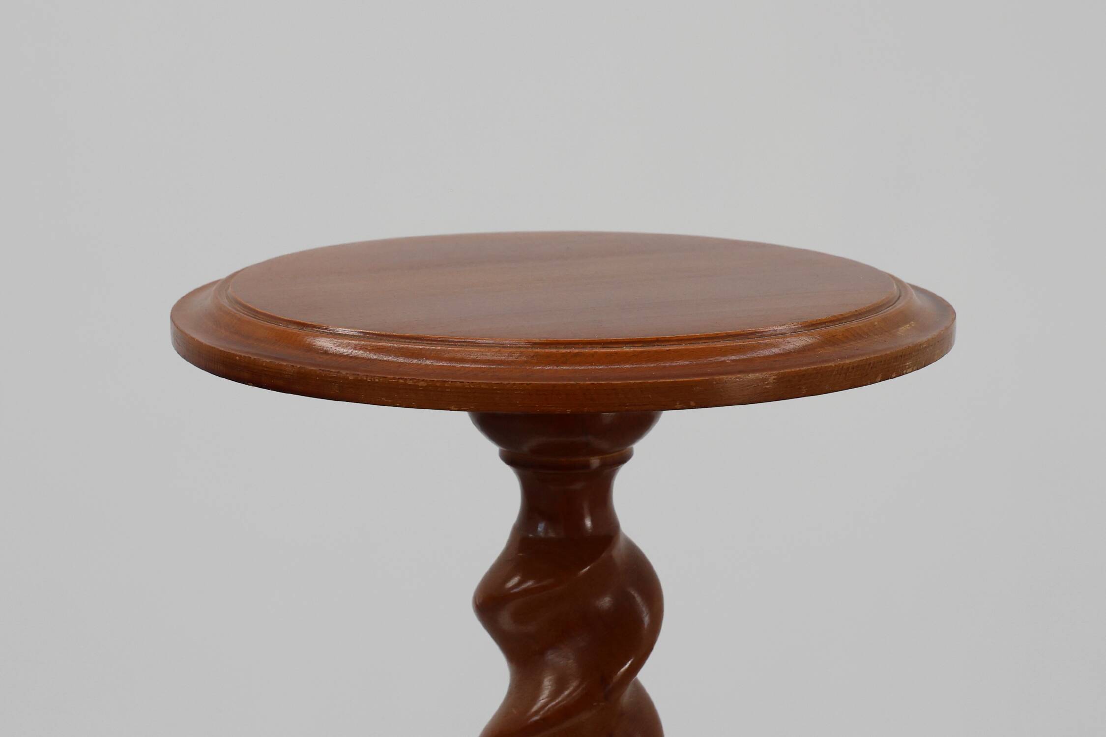 Solid oak Art Deco side table or pedestal with twisted base, France 1940s