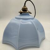 Blue opaline suspension