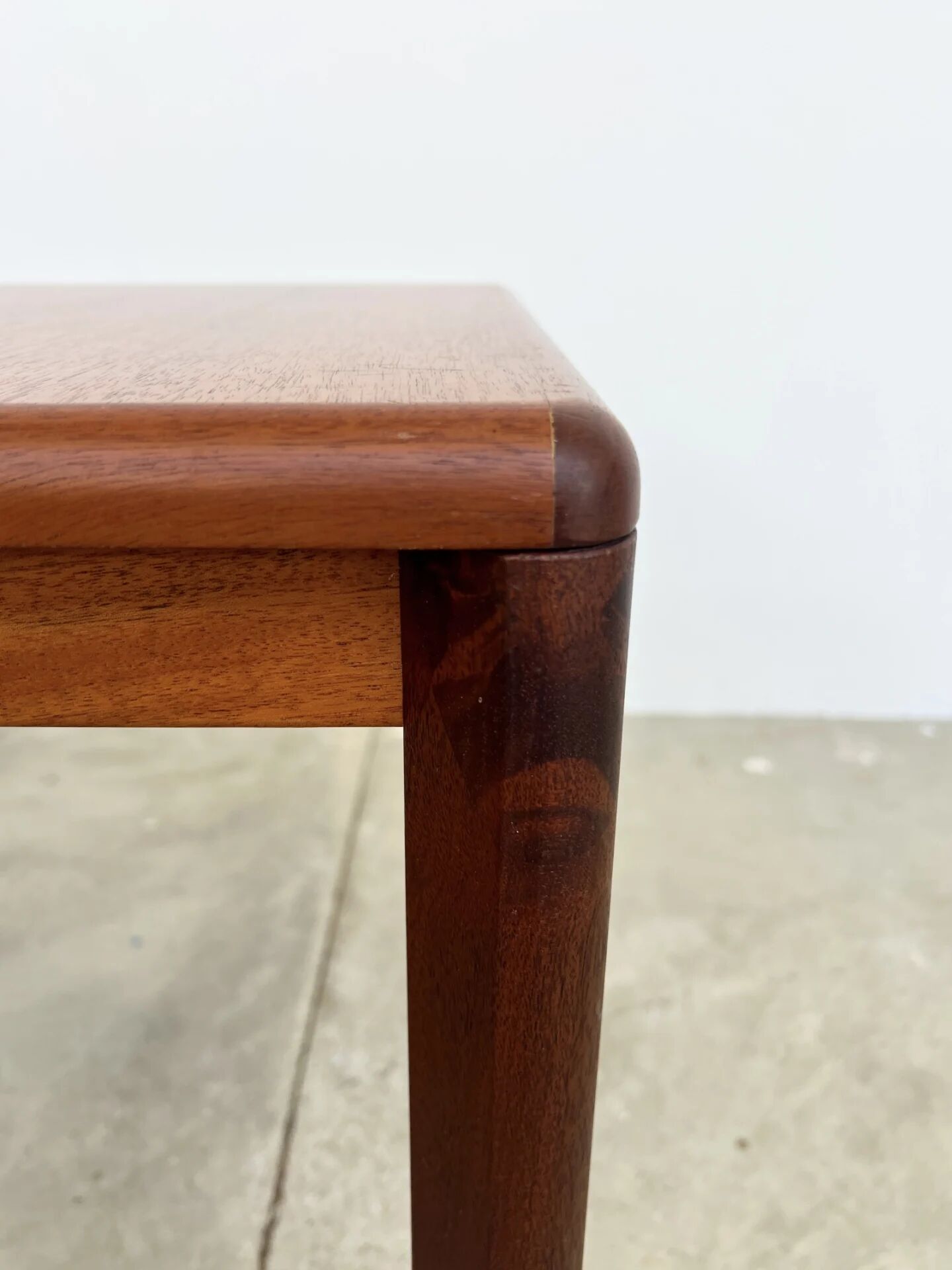 Table d'appoint carrée teck Danoise