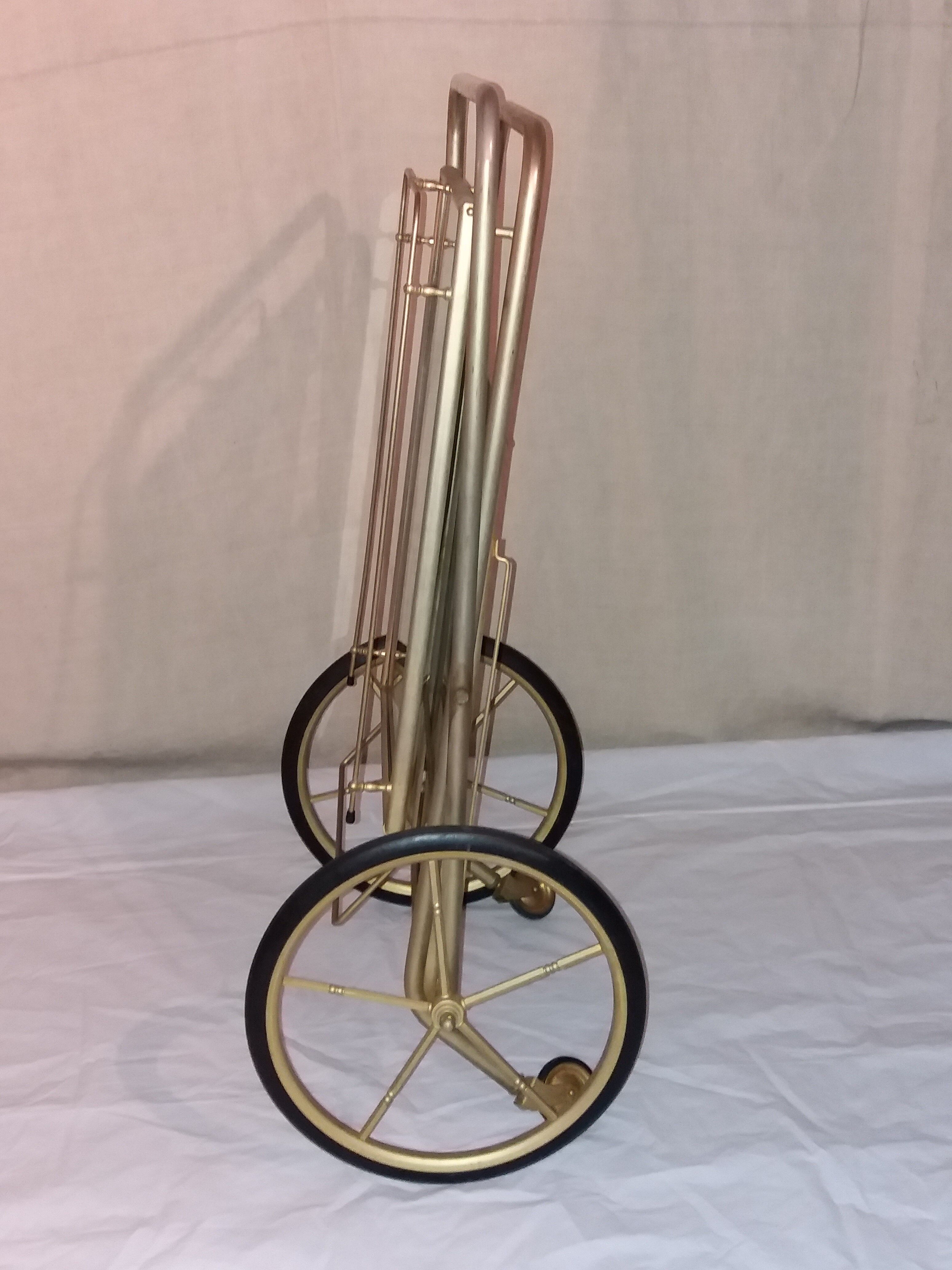 VINTAGE FOLDING SERVICE