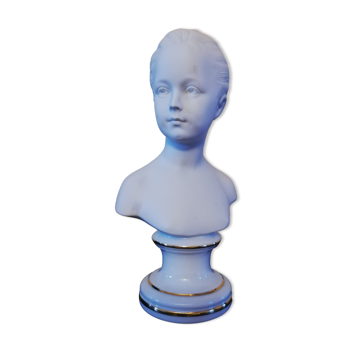 Buste de jeune fille en biscuit