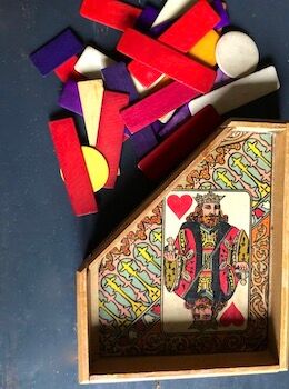 Ancient Game, Yellow Dwarf, Lindor