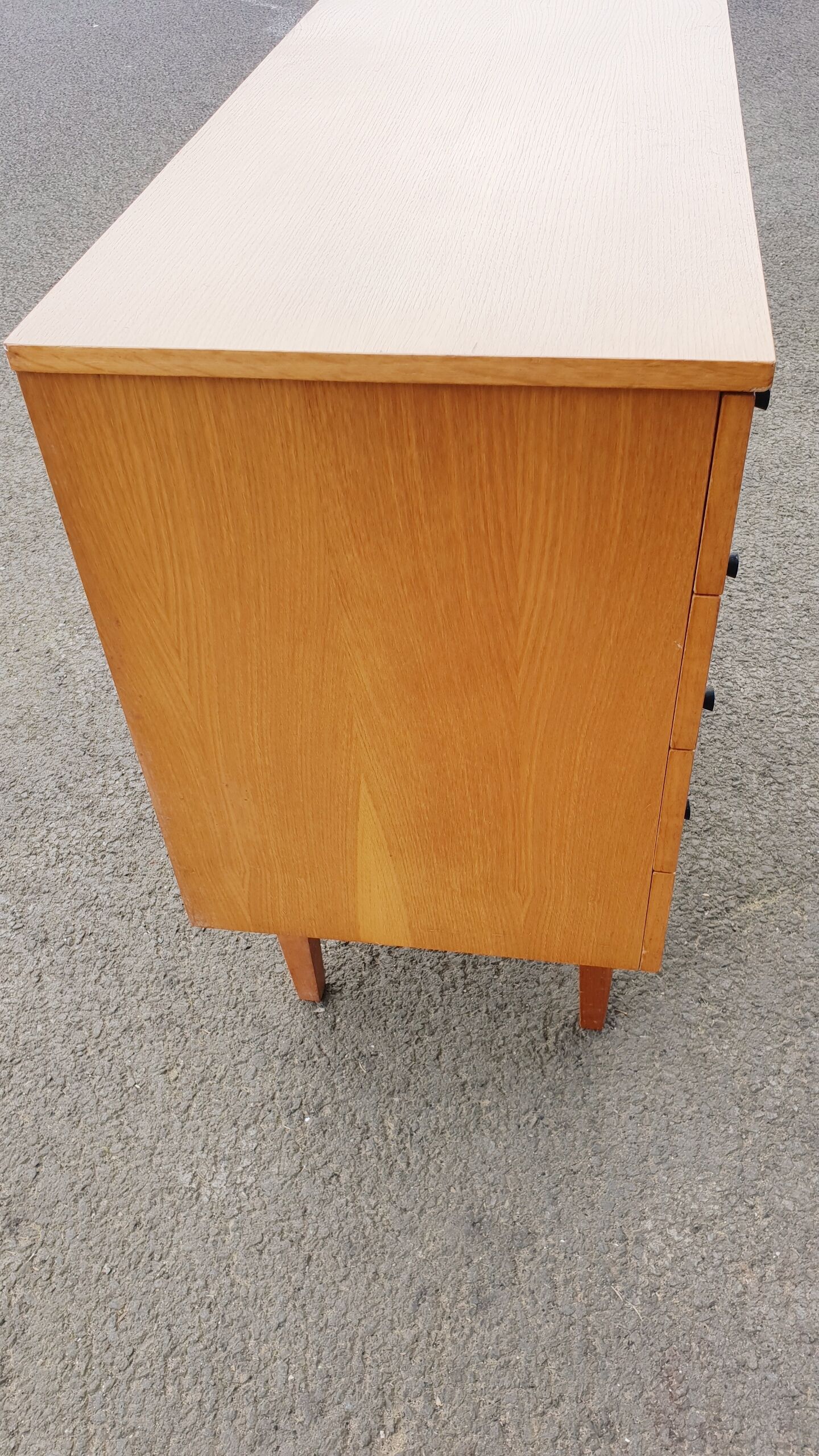 Vintage chest of drawers