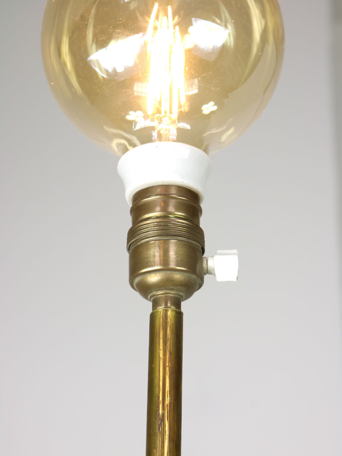 Minimal mid-century brass & marble lamp
