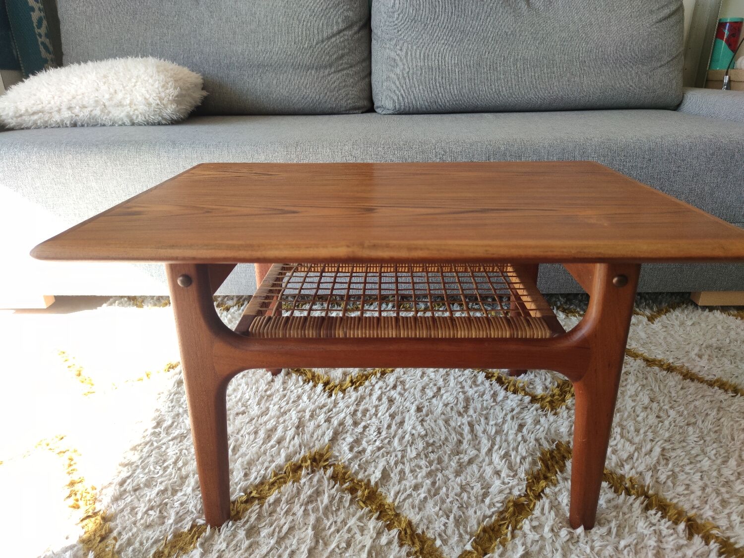 Danish teak side/coffee table Trioh