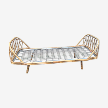Bed rattan of the 1960s