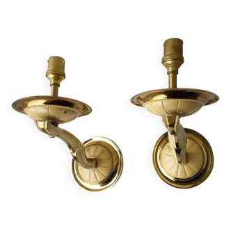 Pair of bronze wall lights