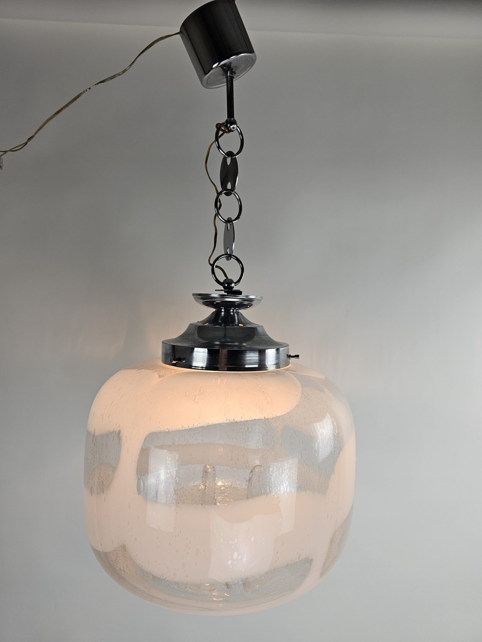 Suspension italienne en verre de Murano formes nuageuses