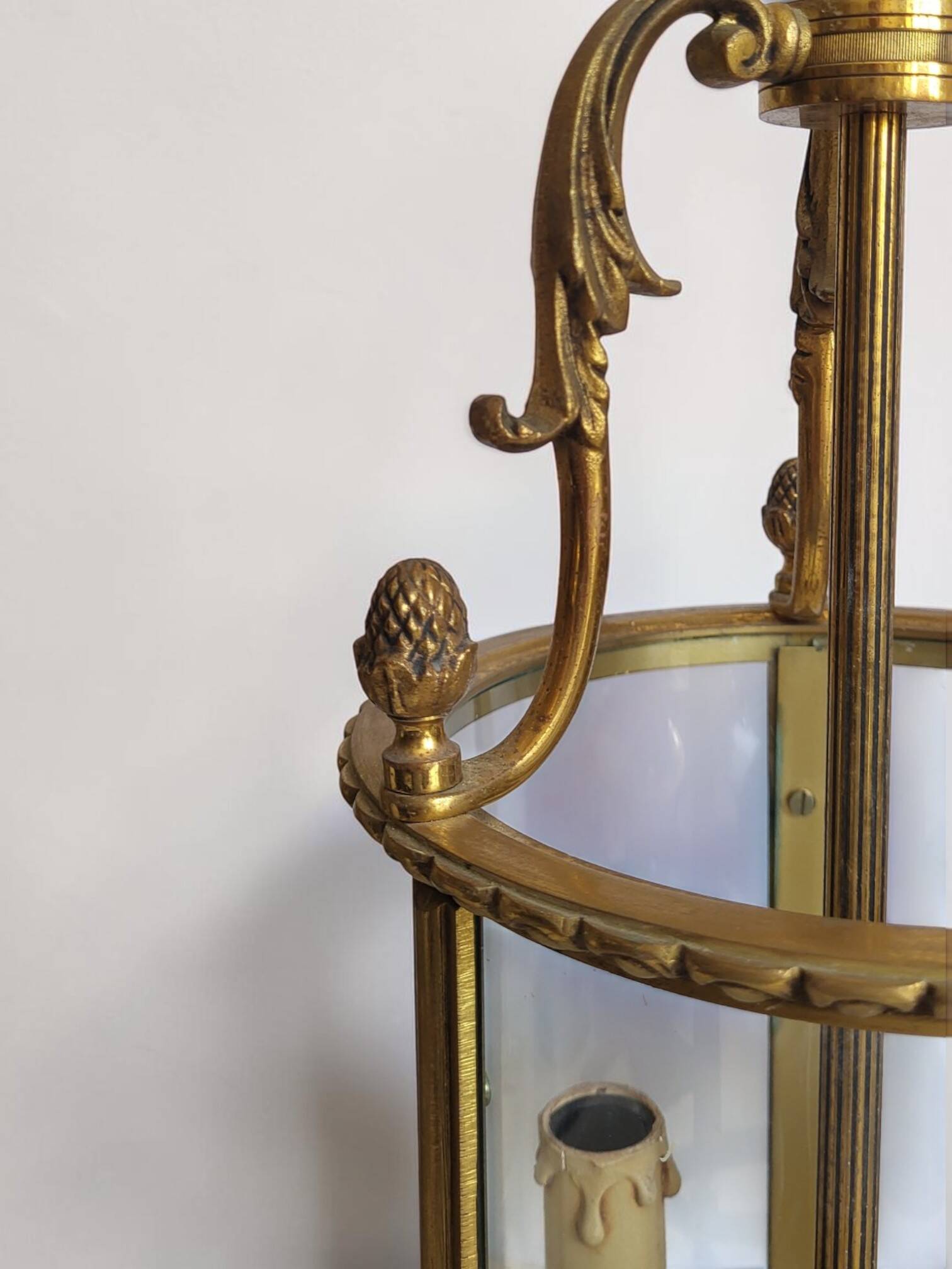 Pair of bronze lanterns in Louis XVI style