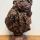 Sculpture en terre cuite, buste Bacchante raisins et vignes