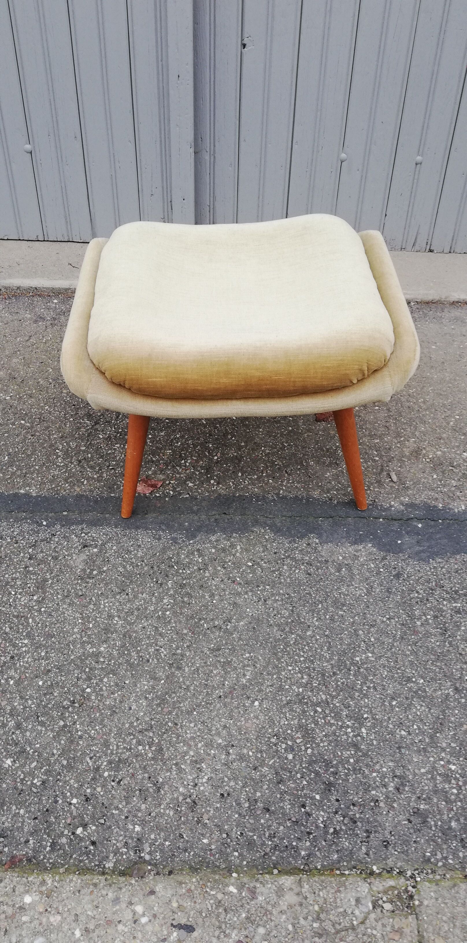 Vintage stool beige fabric