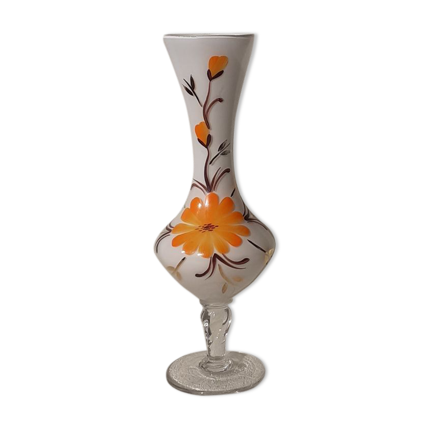 Vase en verre fleuri fleur orange sur pied