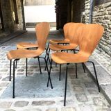 5 Arne Jacobsen chairs