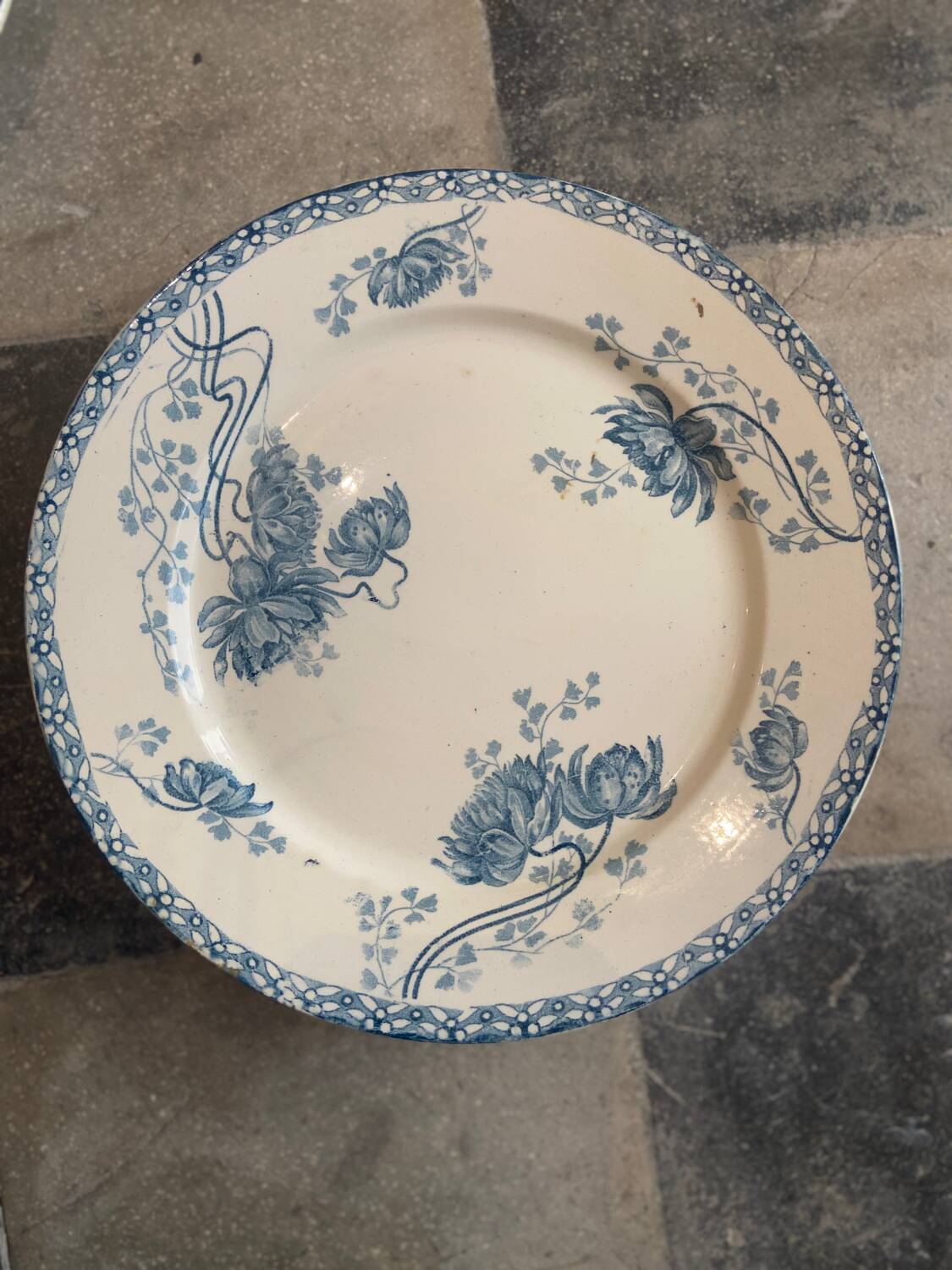 Flat plate royat u&c sarreguemines