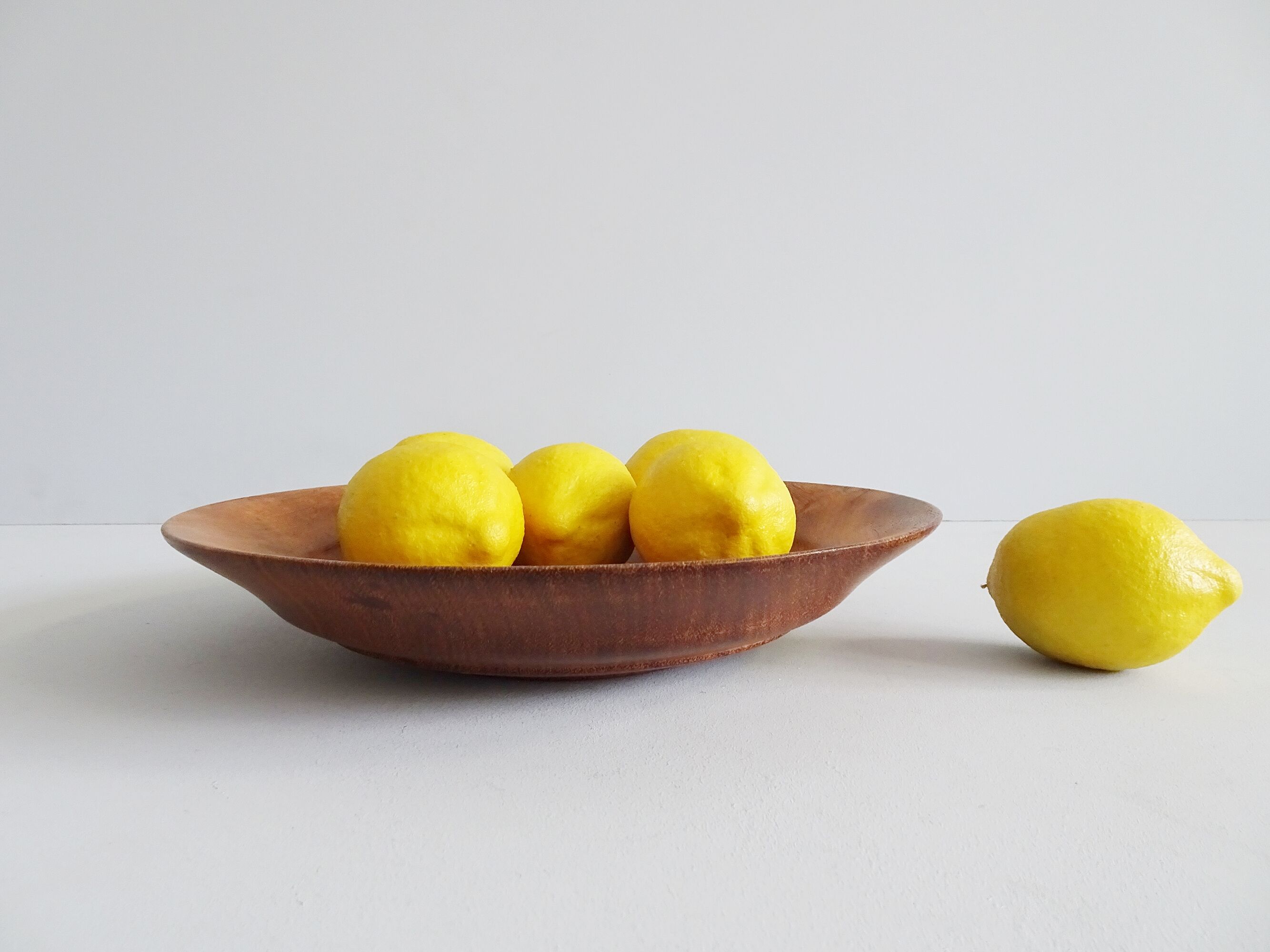 large teak plate, Danish teak bowl, diameter 32 cm