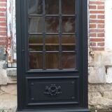 Parisian showcase cabinet