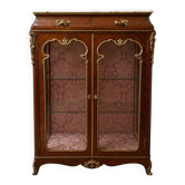 Vitrine d'appui époque Napoléon III en acajou, bronze doré et marbre blanc