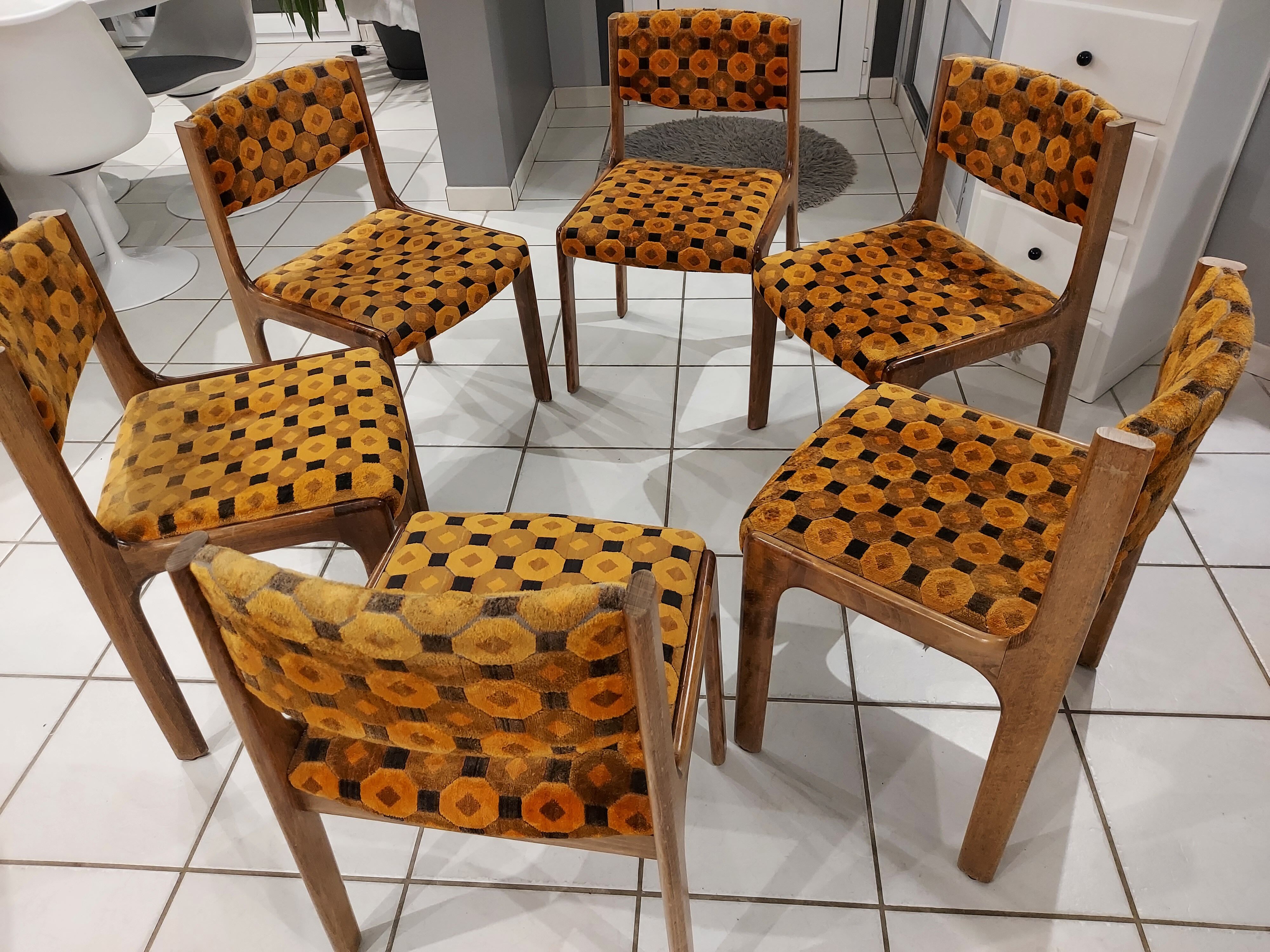 Suite de 6 chaises Baumann vintage années 1970